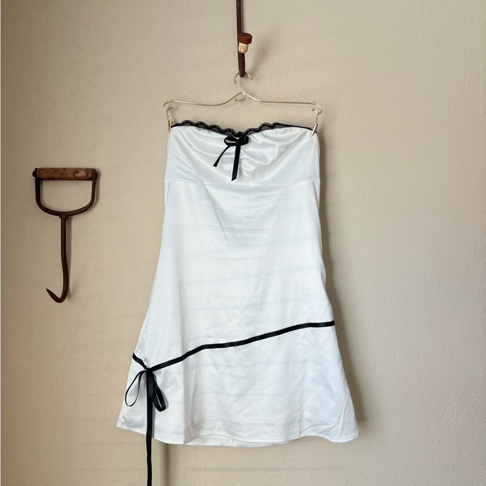 Peppermayo White Strapless Dress